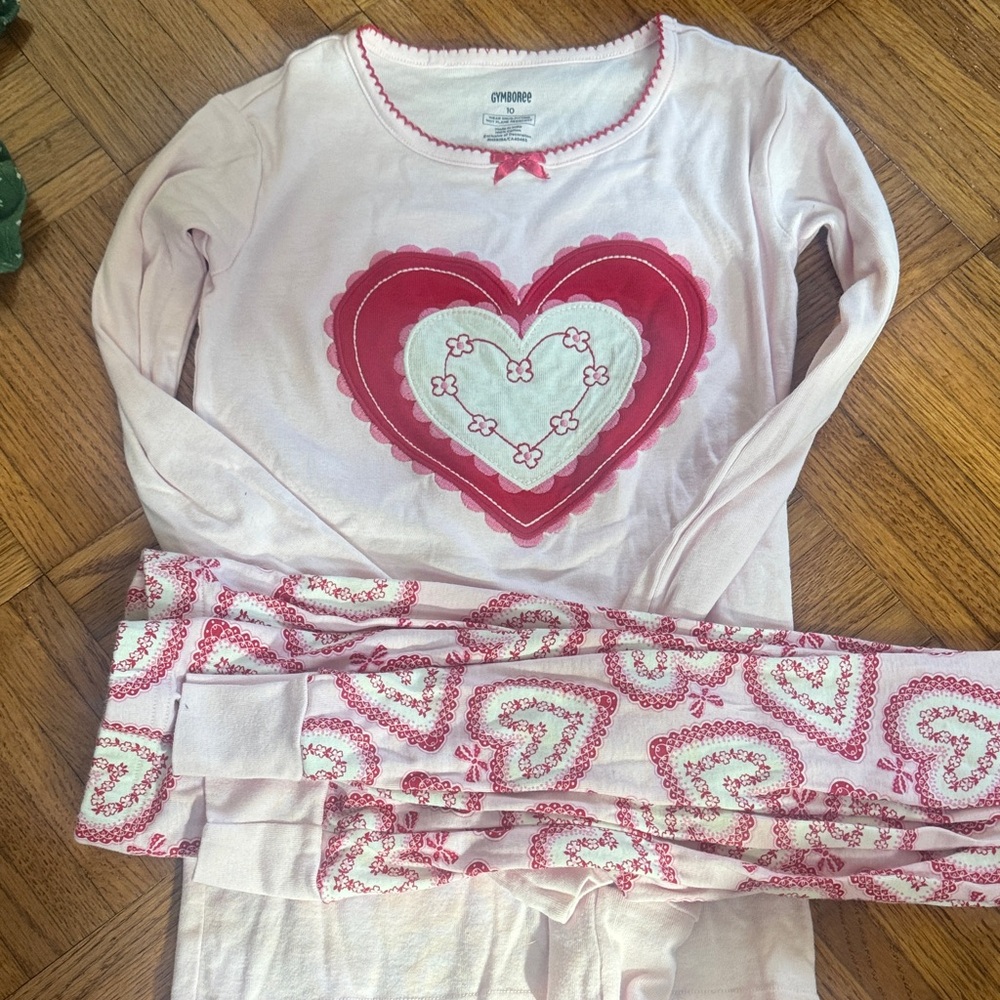 Gymboree Pink and White Heart Pajama Set